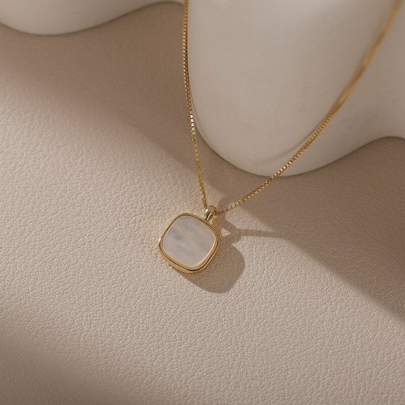 NEW Silver Gold Color Copper Square Fritillary Pendant Necklace - Picture 7 of 7